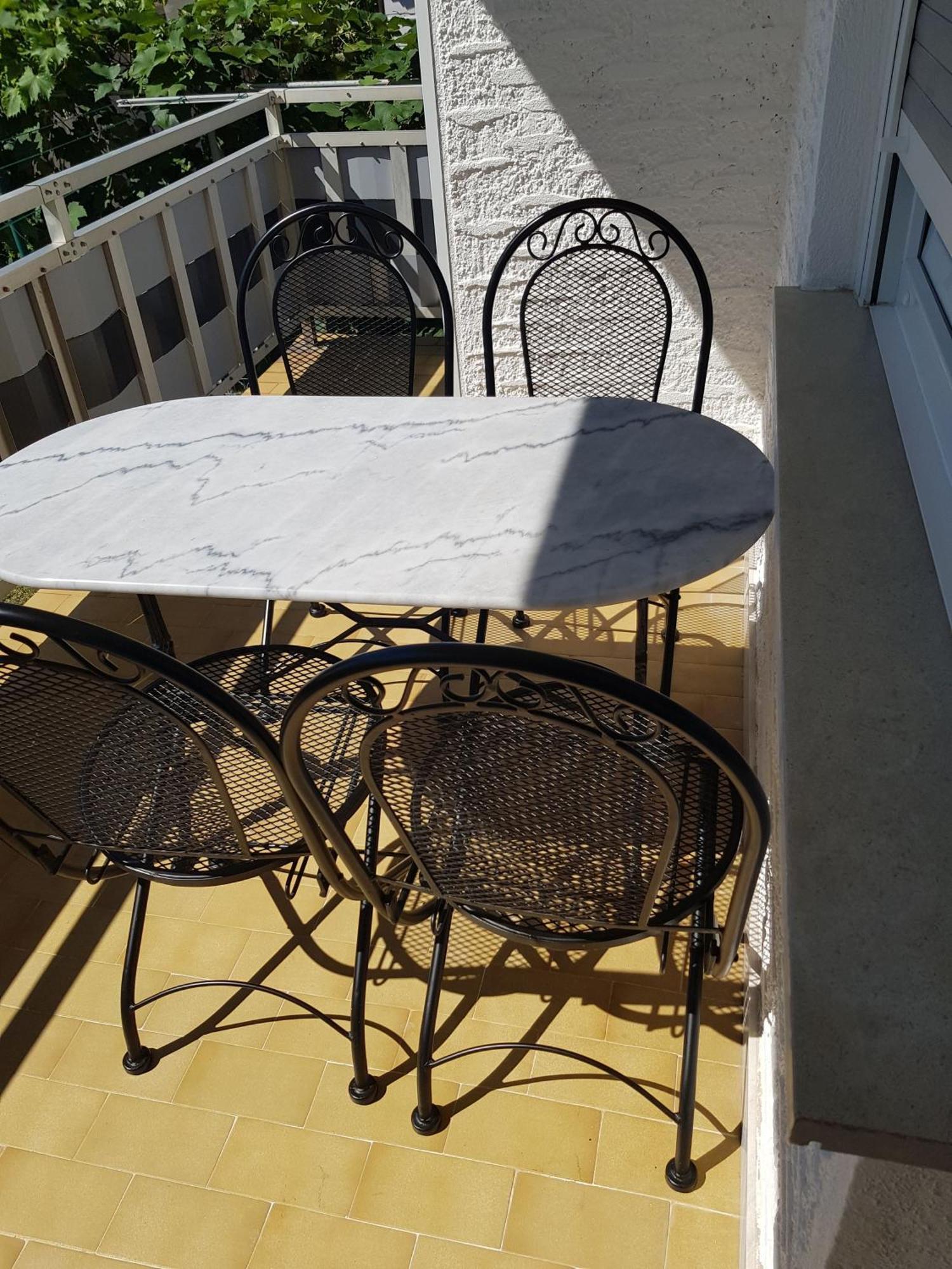 Gemuetliches In Mit Garten